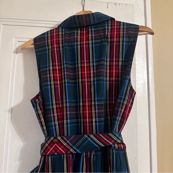 Sleeveless tartan shirtdress - Picture 9 of 11